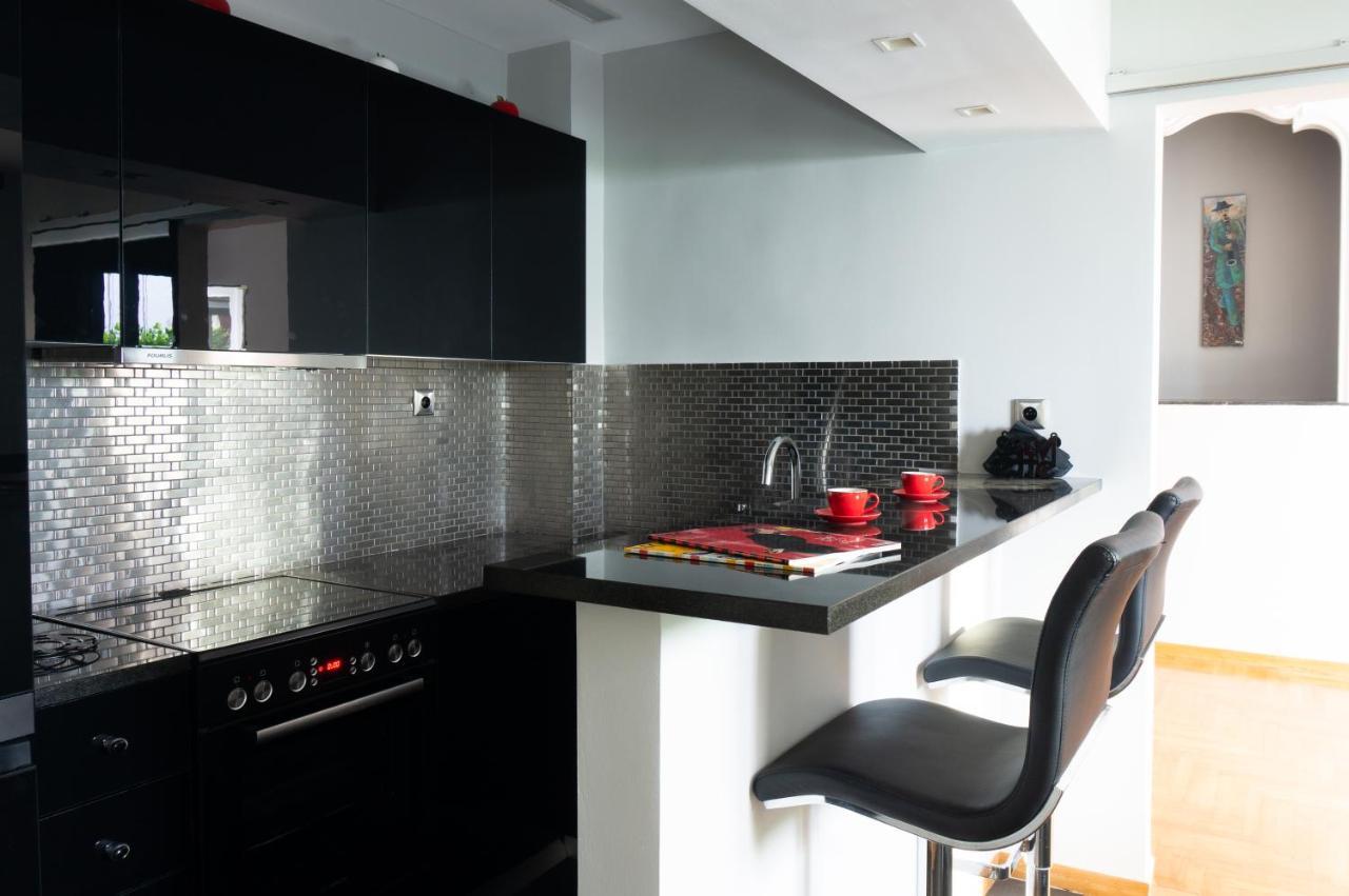 The Burton Luxury 1Br In Plaka, Athens Apartment Ngoại thất bức ảnh